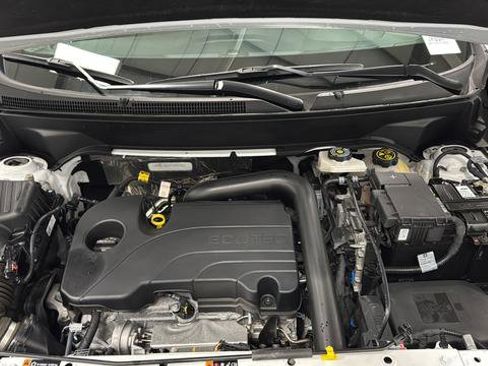Used 2023 Chevrolet Equinox LT AWD/4WD image 26