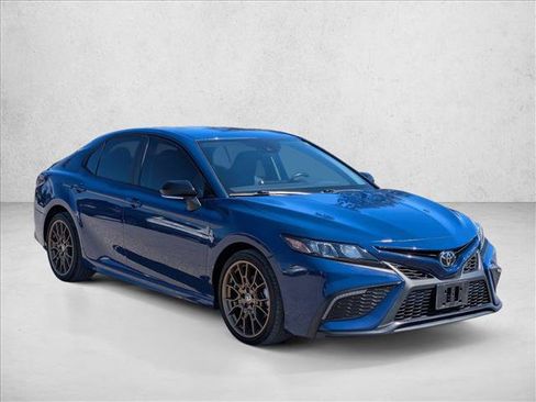 Certified 2023 Toyota Camry SE AWD/4WD image 3