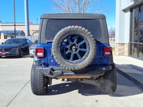 Used 2020 Jeep Wrangler Unlimited Sport S image 3