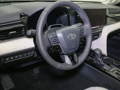 New 2026 Toyota Camry XLE image 18