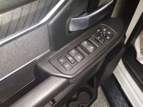 Used 2025 RAM 3500 Big Horn image 19