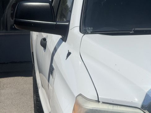 Used 2016 Toyota Tundra SR5 RWD image 23