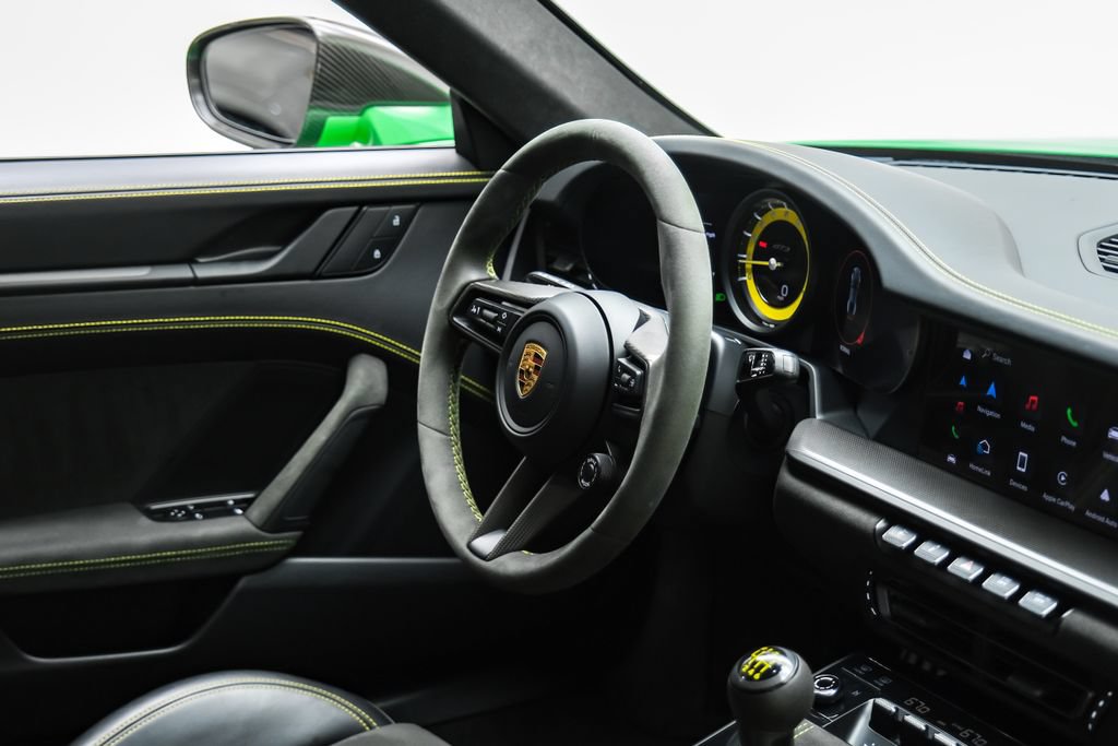 Used 2022 Porsche 911 GT3 RWD image 16