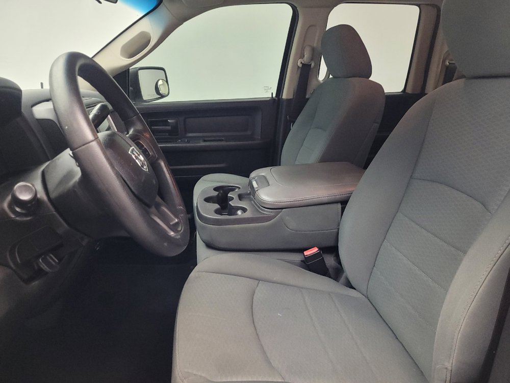 Used 2014 RAM 1500 Express RWD image 17