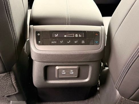 New 2026 Nissan Pathfinder SL image 20