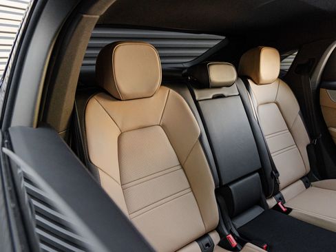 New 2026 Porsche Cayenne E-Hybrid Coupe image 37