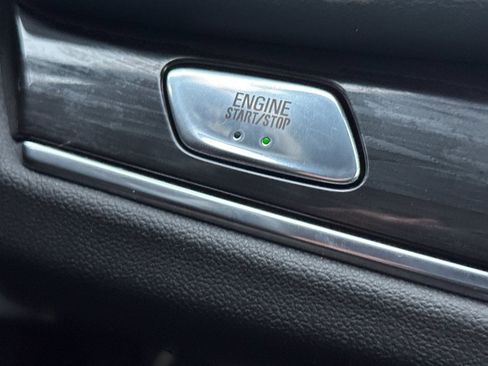 Certified 2023 Buick Enclave Essence image 25