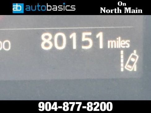Used 2018 Toyota Camry SE w/ Moonroof Package FWD image 34