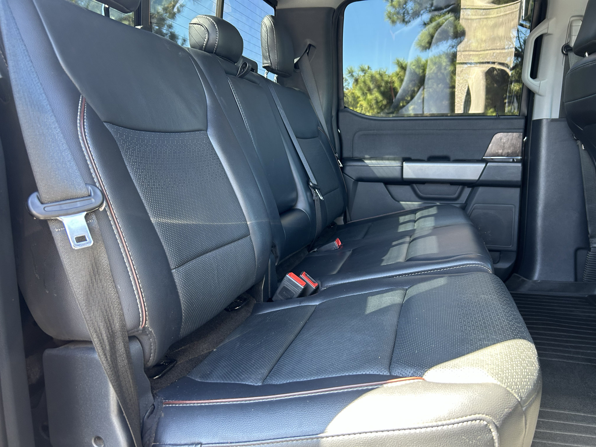 Used 2021 Ford F150 Lariat AWD/4WD image 11