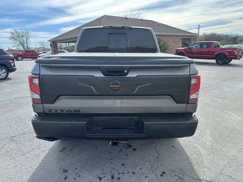 Used 2021 Nissan Titan PRO-4X w/ Pro-4x Convenience Package AWD/4WD image 6