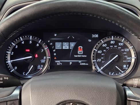 Used 2021 Toyota Highlander XSE FWD image 15