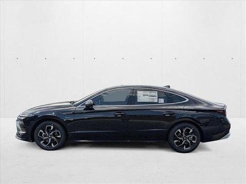 New 2025 Hyundai Sonata SEL image 5