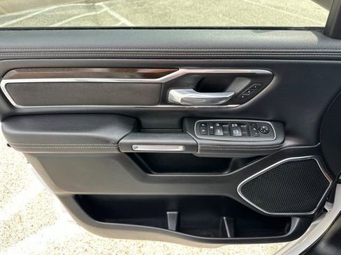 Used 2022 RAM 1500 Laramie AWD/4WD image 27