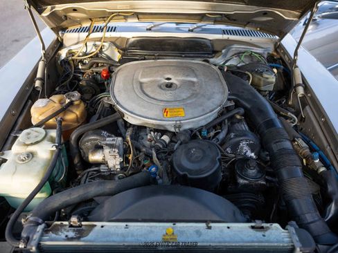 Used 1987 Mercedes-Benz 560 SL image 23