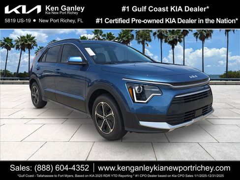 New 2026 Kia Niro EX FWD image 1