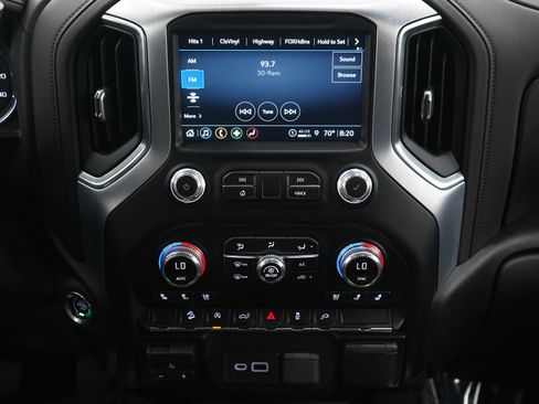 Used 2021 GMC Sierra 1500 SLT w/ SLT Premium Package image 16