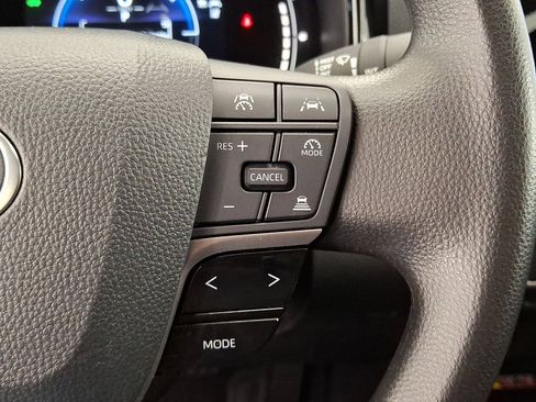 Certified 2025 Toyota Camry LE image 18