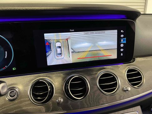 Used 2021 Mercedes-Benz E 350 Sedan w/ Premium Package image 41