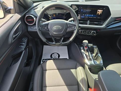 New 2026 Chevrolet Trax RS w/ Driver Confidence Package FWD image 4