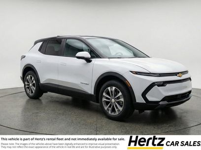 Used 2025 Chevrolet Equinox LT