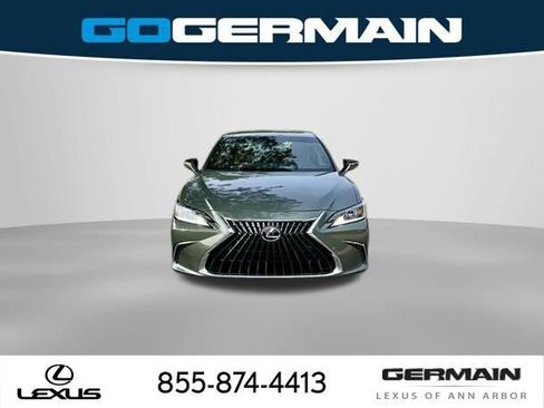 New 2025 Lexus ES 350 w/ Premium Package image 11