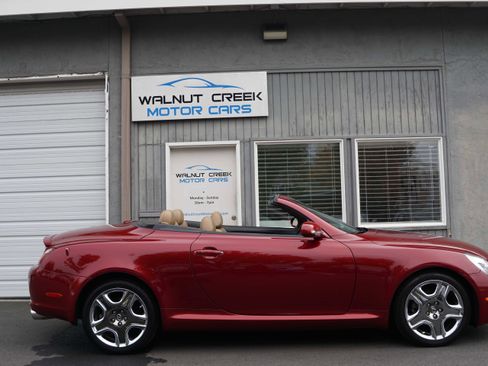 Used 2006 Lexus SC 430 Convertible image 26