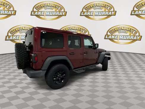 Used 2021 Jeep Wrangler Unlimited Sport AWD/4WD image 3