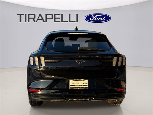 Used 2021 Ford Mustang Mach-E Premium image 8
