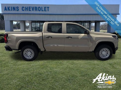 Certified 2024 Chevrolet Colorado W/T image 5