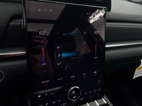 New 2026 GMC Terrain Elevation w/ Elevation Premium Package image 26