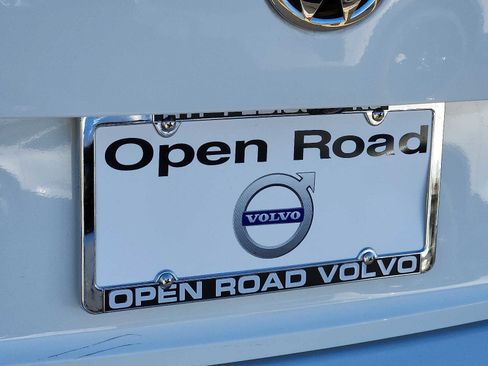 Used 2018 Volkswagen Tiguan S image 29