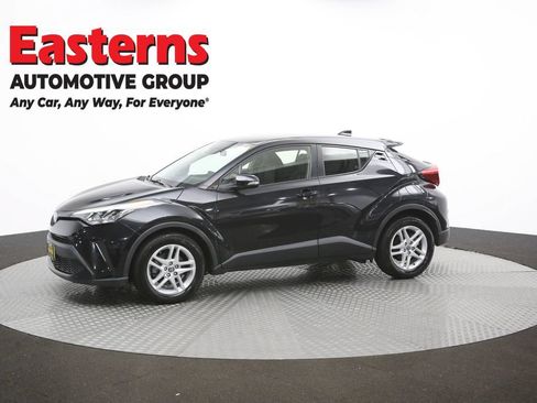 Used 2021 Toyota C-HR LE FWD image 56