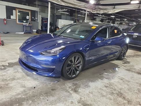 Used 2019 Tesla Model 3 Long Range AWD/4WD image 3