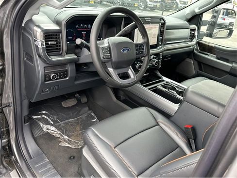 New 2025 Ford F250 Lariat w/ Lariat Ultimate Package image 7