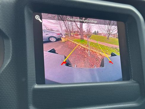 Used 2020 Jeep Gladiator Sport w/ Quick Order Package 24S image 18