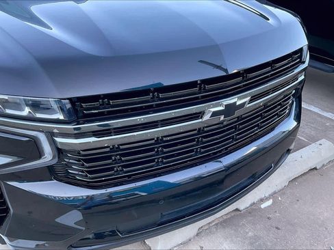 Used 2021 Chevrolet Tahoe RST w/ Luxury Package image 29