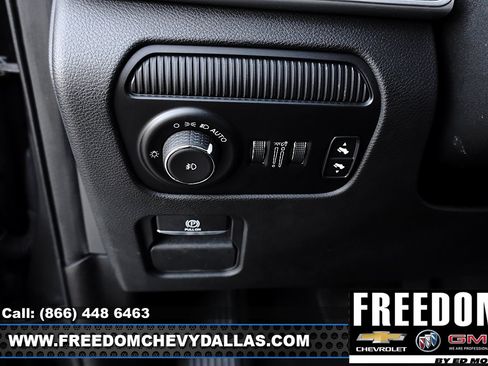 Used 2024 Jeep Wagoneer Series II w/ Flexible Seating Group AWD/4WD image 19