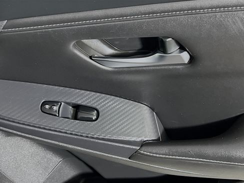 Used 2024 Nissan Sentra SV FWD image 31