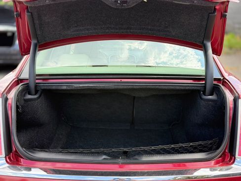 Used 2014 Chrysler 300 RWD image 28