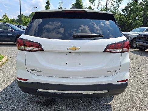 Certified 2022 Chevrolet Equinox LT image 5