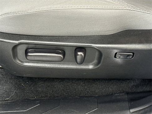 Used 2022 Toyota Tacoma SR5 w/ Black Out Package (TMS) image 12