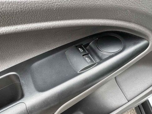 Used 2020 Ford Transit Connect XL image 23