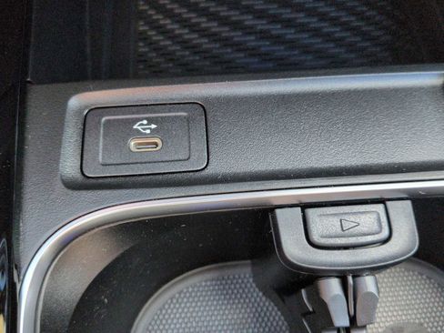 Used 2026 Mercedes-Benz GLA 250 4MATIC image 31