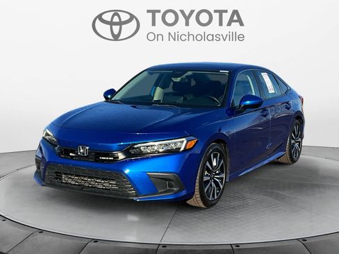 Used 2022 Honda Civic EX image 1