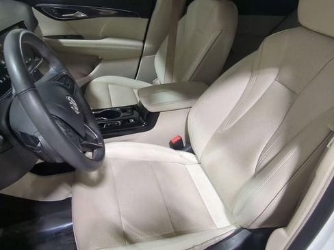 Used 2022 Buick Envision Essence w/ Safety Package image 18