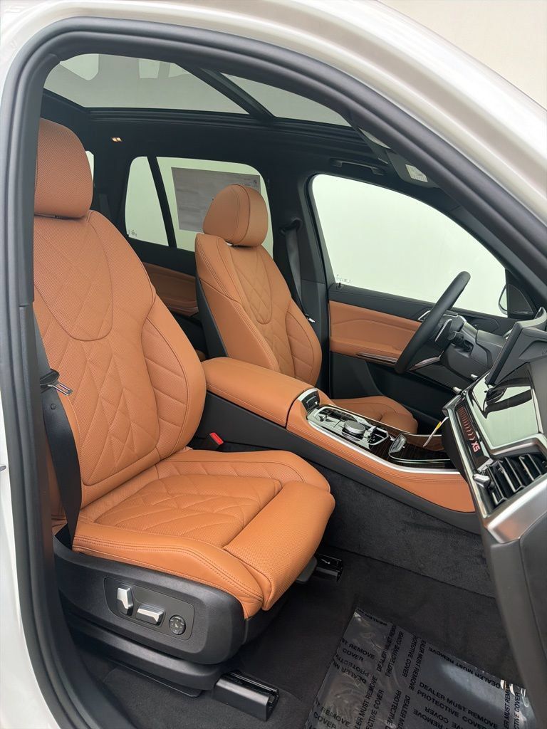 New 2026 BMW X7 M60i AWD/4WD image 73
