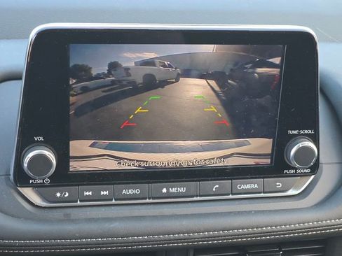 Certified 2026 Nissan Rogue SV FWD image 20