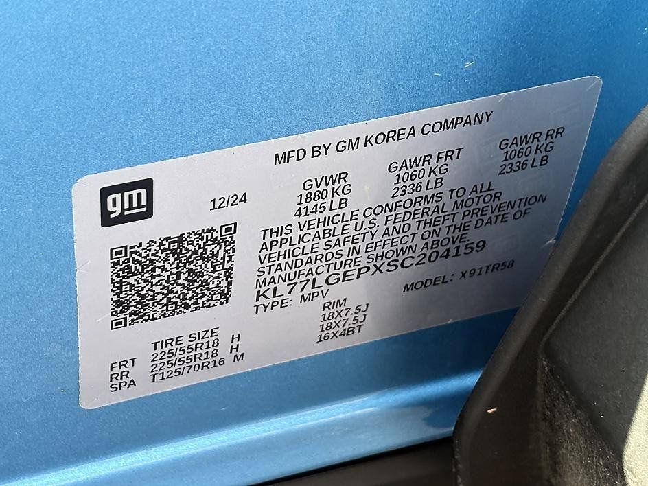 Used 2025 Chevrolet Trax RS FWD image 25