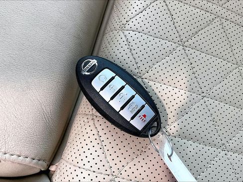 Used 2021 Nissan Maxima Platinum w/ Sport Mat Group FWD image 14