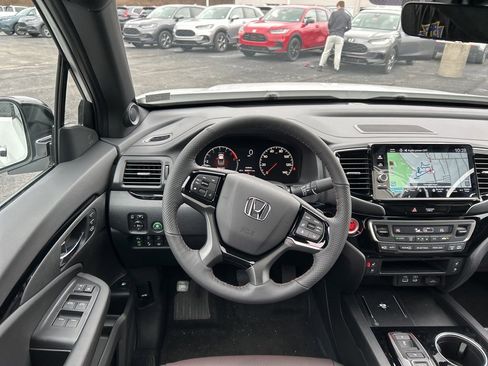 New 2026 Honda Ridgeline Black Edition image 17